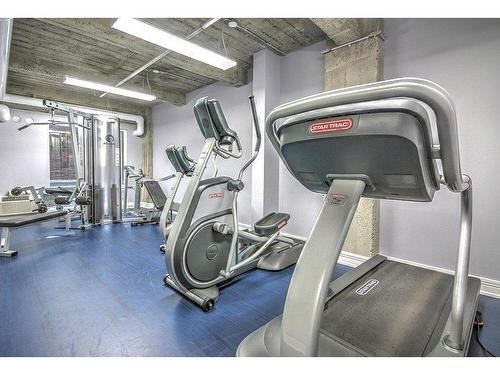 Exercise room - 607-366 Rue Mayor, Montréal (Ville-Marie), QC - Indoor Photo Showing Gym Room