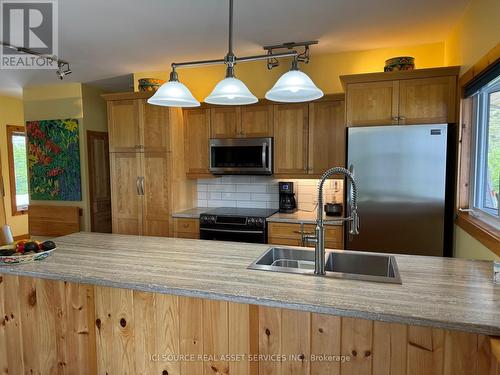 Lt 11 Groundhog Lake, Sudbury Remote Area, ON - Indoor Photo Showing Kitchen With Double Sink