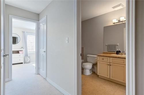 4165 Upper Middle Road|Unit #23, Burlington, ON - Indoor Photo Showing Bathroom