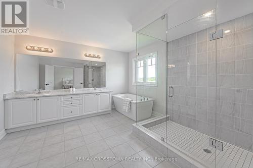 23 Lorne Thomas Place, New Tecumseth, ON - Indoor Photo Showing Bathroom