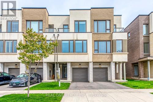 196 Squire Crescent, Oakville, ON - Outdoor With Facade