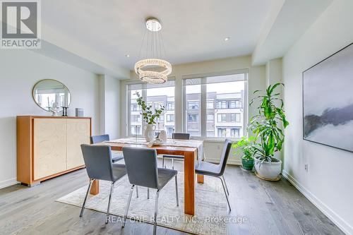 196 Squire Crescent, Oakville, ON - Indoor Photo Showing Dining Room