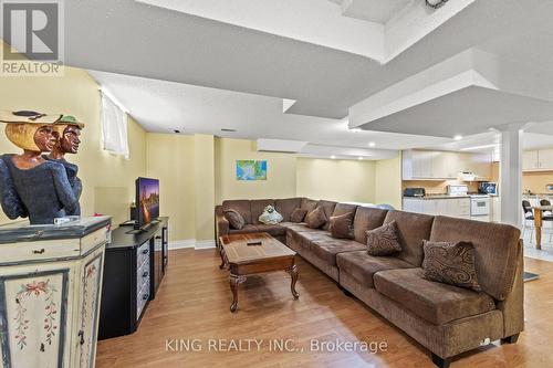 6528 Western Skies Way, Mississauga (Meadowvale Village), ON - Indoor Photo Showing Living Room