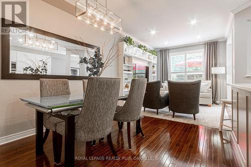 2438 Montagne Avenue, Oakville (West Oak Trails), ON - Indoor Photo Showing Dining Room