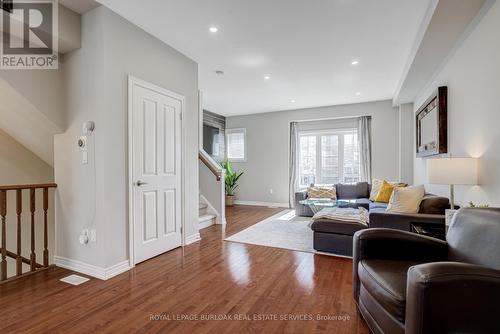 23 - 4165 Upper Middle Road, Burlington (Rose), ON - Indoor Photo Showing Living Room