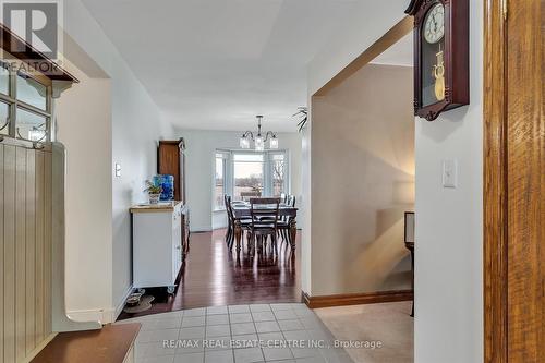 27 Bruce Street, Kawartha Lakes, ON - Indoor Photo Showing Other Room