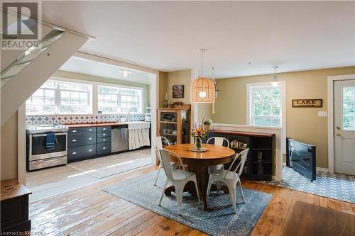 Open concept - 27 Walnut Street, Southampton, ON - Indoor Photo Showing Dining Room