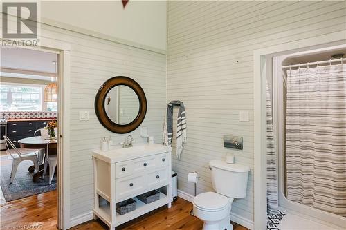 27 Walnut Street, Southampton, ON - Indoor Photo Showing Bathroom