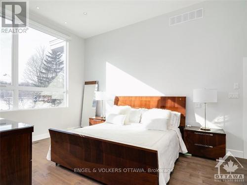 615 Island Park Crescent, Ottawa, ON - Indoor Photo Showing Bedroom