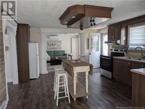 412 Saint-Raphael Nord, Saint-Marie-Saint-Raphaël, NB - Indoor Photo Showing Kitchen With Double Sink