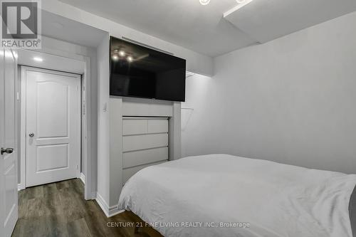 701 - 39 Canniff Street, Toronto (Niagara), ON - Indoor Photo Showing Bedroom