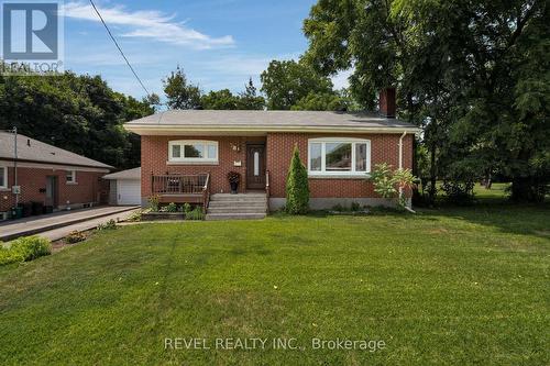 38 Lount Street, Barrie (City Centre), ON - Outdoor