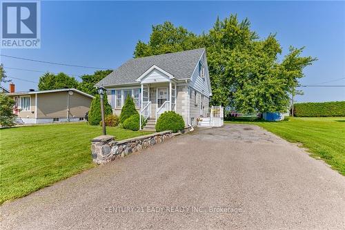 74 Barnet Boulevard, Renfrew, ON - Outdoor