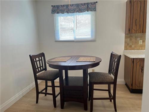 34 Bow Valley Drive|Unit #5, Hamilton, ON - Indoor Photo Showing Dining Room