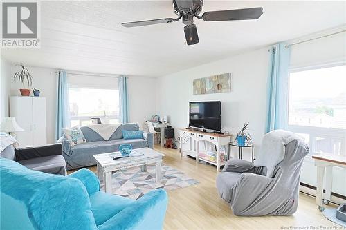 20 Macintosh Street, Fredericton, NB - Indoor Photo Showing Living Room