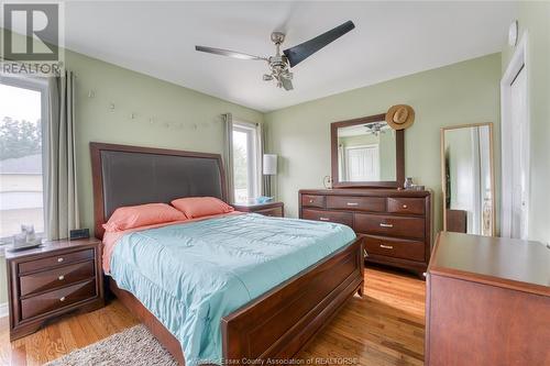 205 Dieppe, Kingsville, ON - Indoor Photo Showing Bedroom