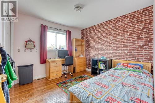 205 Dieppe, Kingsville, ON - Indoor Photo Showing Bedroom