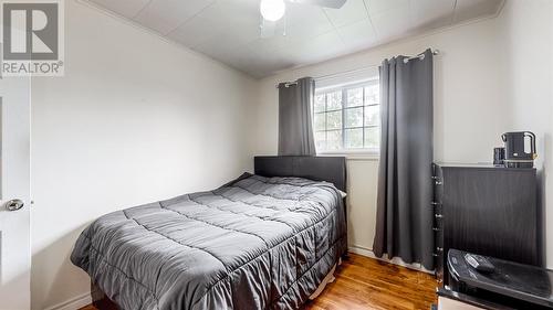 75 Holbrook Avenue, St. John'S, NL - Indoor Photo Showing Bedroom