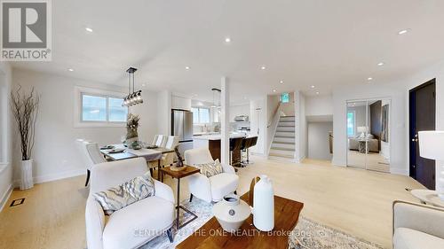 100 Martindale Street, Oshawa (Donevan), ON - Indoor Photo Showing Living Room