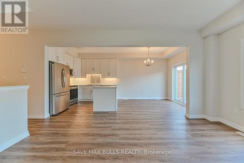 29 - 4552 Portage Road, Niagara Falls, ON - Indoor Photo Showing Kitchen