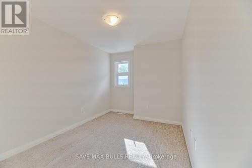 29 - 4552 Portage Road, Niagara Falls, ON - Indoor Photo Showing Other Room