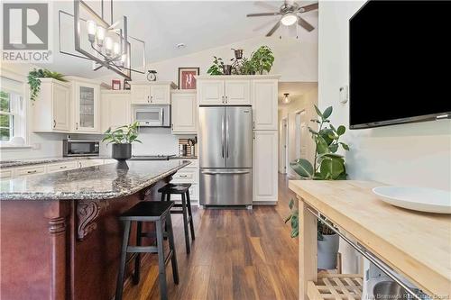 6800 Route 102 Route, Dumfries, NB - Indoor Photo Showing Kitchen With Upgraded Kitchen