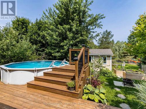 220 Berry Street, Shelburne, ON - Outdoor With Above Ground Pool