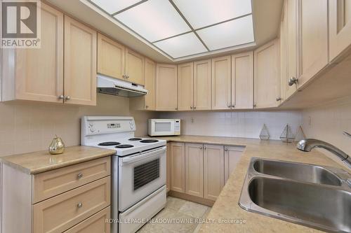 1212 - 121 Ling Road, Toronto (West Hill), ON - Indoor Photo Showing Kitchen With Double Sink