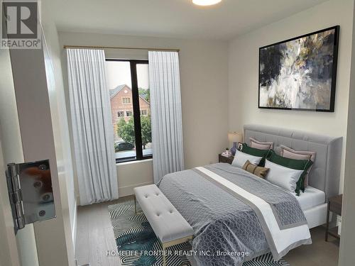 163 Pemberton Road, Richmond Hill, ON - Indoor Photo Showing Bedroom