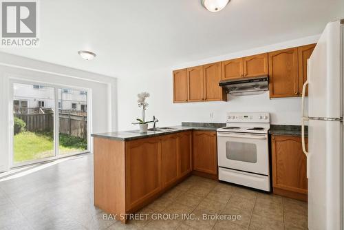 12 Vanessa Drive, Orillia, ON - Indoor Photo Showing Kitchen