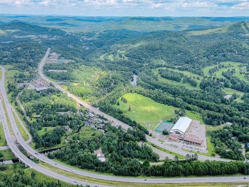 Photo aÃ©rienne - 900 Ch. Giroux, Piedmont, QC - Outdoor With View