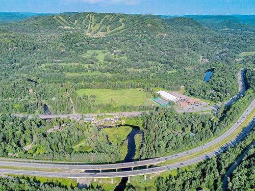 Photo aÃ©rienne - 900 Ch. Giroux, Piedmont, QC - Outdoor With View