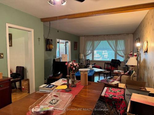 132 Highgate Ave, Toronto, ON - Indoor Photo Showing Kitchen