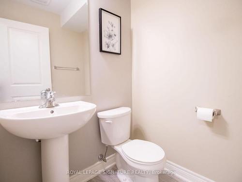 133 Acacia Rd, Pelham, ON - Indoor Photo Showing Bathroom