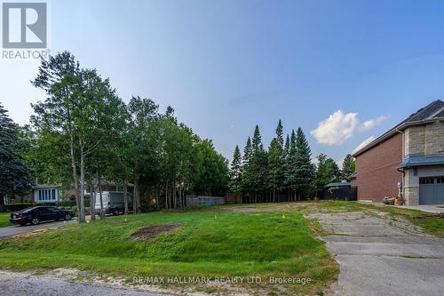 160 Hollingsworth Drive, King, ON 