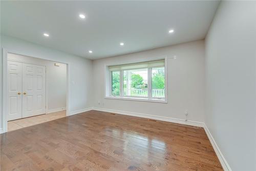 443 Pineland Avenue, Oakville, ON - Indoor Photo Showing Other Room