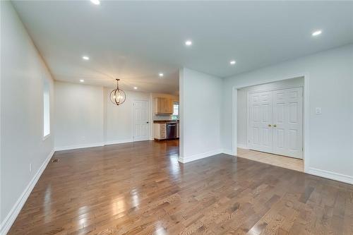 443 Pineland Avenue, Oakville, ON - Indoor Photo Showing Other Room