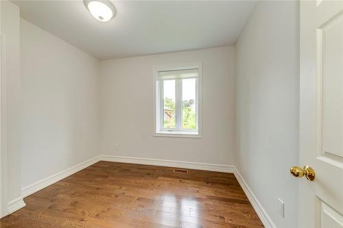 443 Pineland Avenue, Oakville, ON - Indoor Photo Showing Other Room