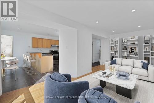 69 Wallace Street, New Tecumseth (Alliston), ON - Indoor Photo Showing Living Room