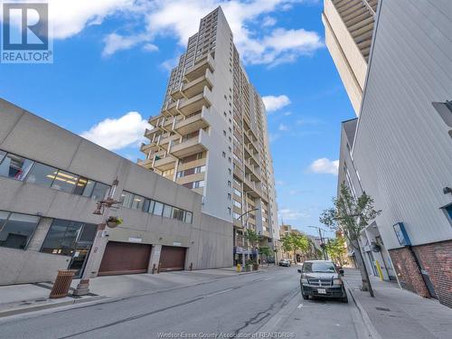 380 Pelissier Street Unit# 2107, Windsor, ON - Outdoor