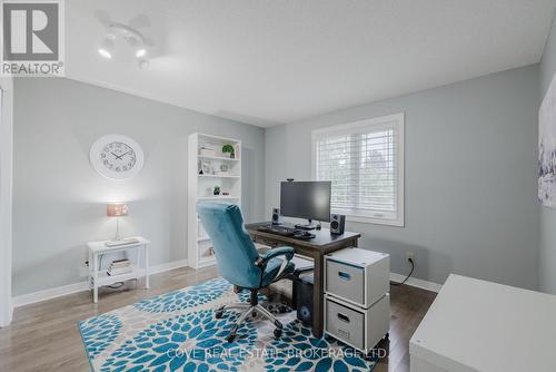 95 Hazelden Lane, London, ON - Indoor Photo Showing Office