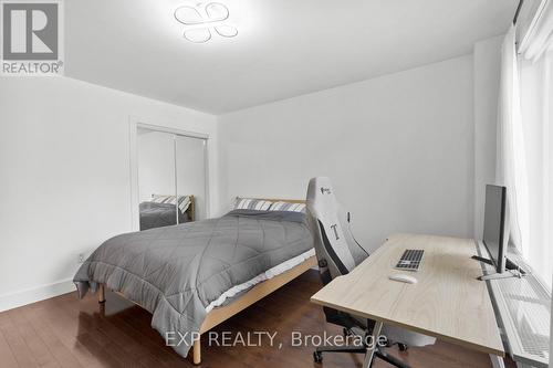 3 - 55 Birchbank Lane, Toronto (Banbury-Don Mills), ON - Indoor Photo Showing Bedroom