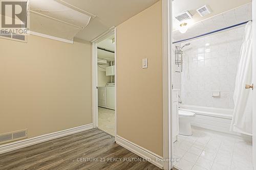 Bsmnt - 6 Blithfield Avenue, Toronto (Bayview Village), ON - Indoor Photo Showing Bathroom