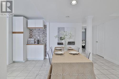 229 Hedge Road, Georgina (Sutton & Jackson'S Point), ON - Indoor Photo Showing Dining Room