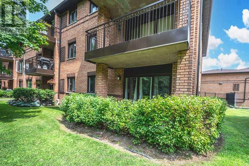 212 - 10 Coulter Street, Barrie (Sunnidale), ON - Outdoor