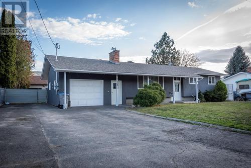 2317 Fleetwood Ave, Kamloops, BC - Outdoor With Facade