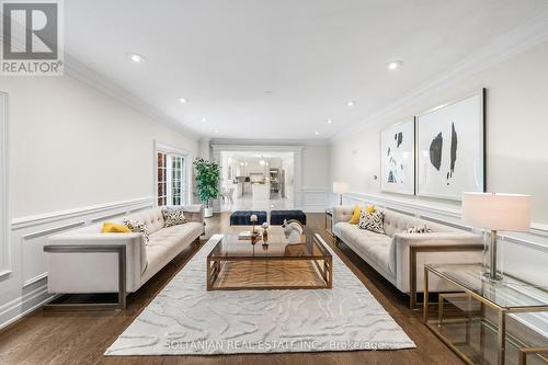 159 Old Yonge Street, Toronto (St. Andrew-Windfields), ON - Indoor Photo Showing Living Room