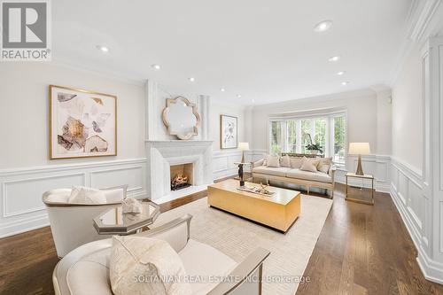 159 Old Yonge Street, Toronto (St. Andrew-Windfields), ON - Indoor Photo Showing Living Room With Fireplace