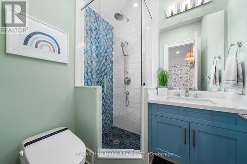 54 Cobden Street, Toronto (Willowdale West), ON - Indoor Photo Showing Bathroom