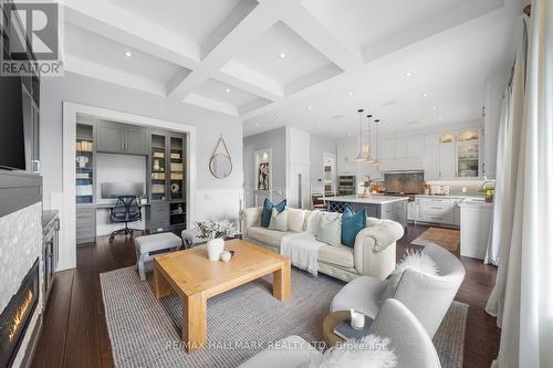 54 Cobden Street, Toronto (Willowdale West), ON - Indoor Photo Showing Living Room